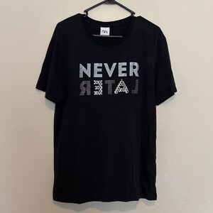 Zara Black Tee with Silver Graphic mens XL #113